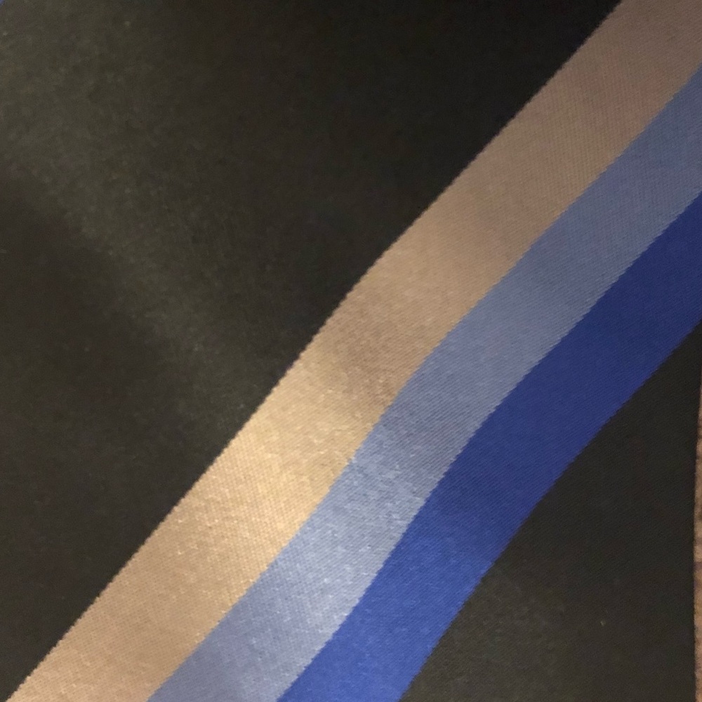 Burberry striped tie - Picture 3 of 3